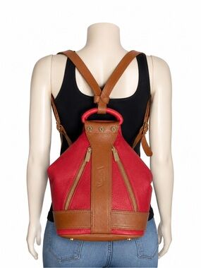 NWT VALENTINA  ITALY RED LEATHER CONVERTIBLE BUCKET TOTE HANDBAG